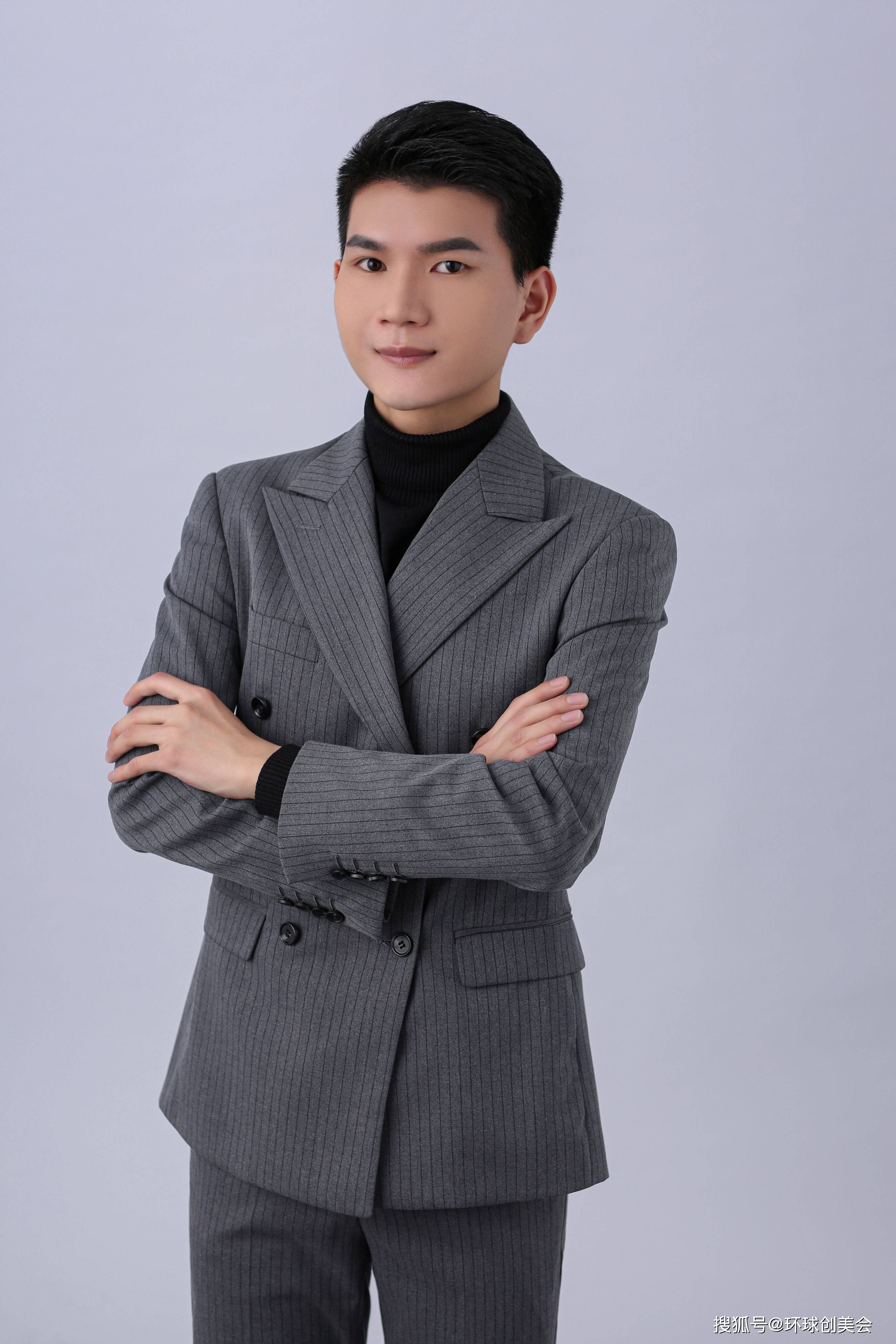 向述兵交互与体验设计负责人